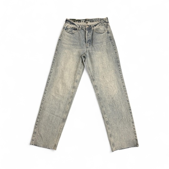 Wild Fable Women's Cropped Gray Jeans - Picture 3 of 6